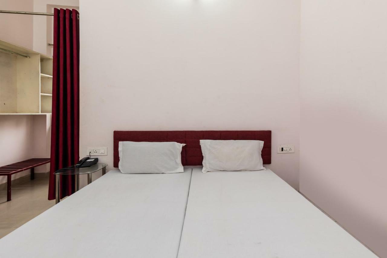 Spot On 48618 Vasundhara Gardens Hotel Bhopal Esterno foto
