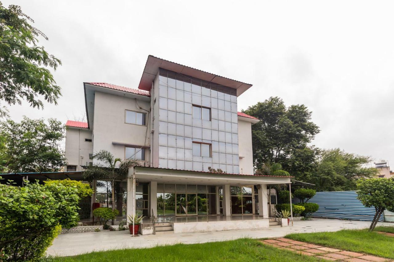 Spot On 48618 Vasundhara Gardens Hotel Bhopal Esterno foto