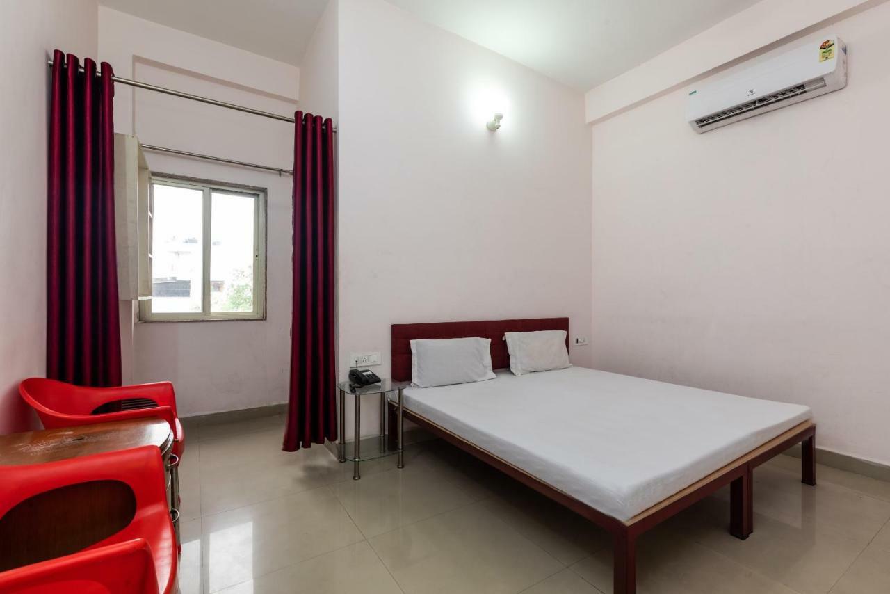 Spot On 48618 Vasundhara Gardens Hotel Bhopal Esterno foto