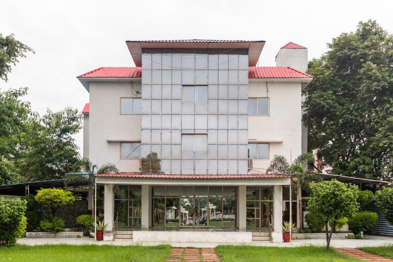 Spot On 48618 Vasundhara Gardens Hotel Bhopal Esterno foto